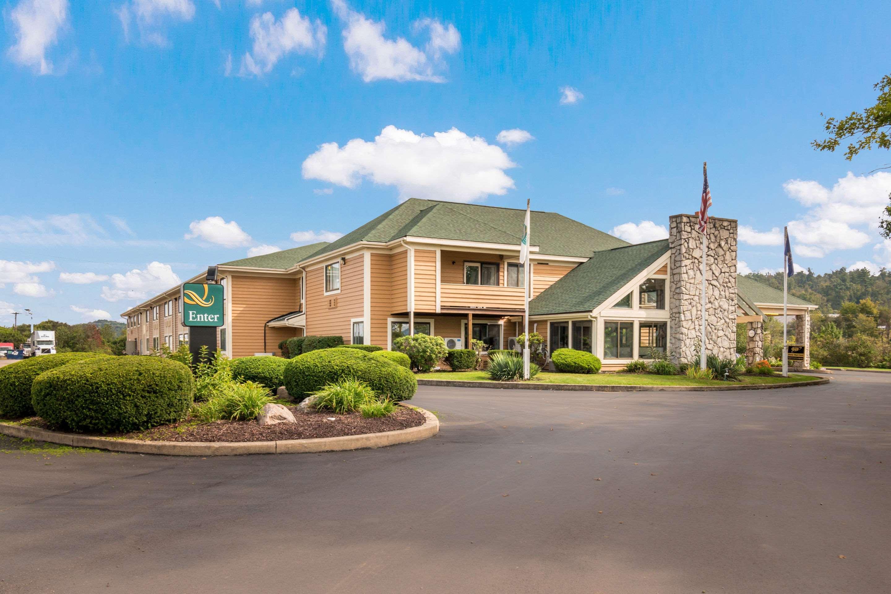 Quality Inn Bloomsburg Exterior photo